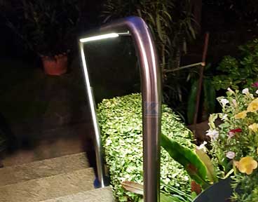 Beleuchteter freistehender Handlauf - besonders gleichmäßiges und dimmbares LED-licht